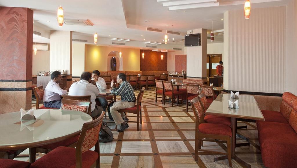 Hotel Harsha Hajdarabad Zewnętrze zdjęcie