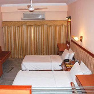 Hotel Harsha Hajdarabad Zewnętrze zdjęcie