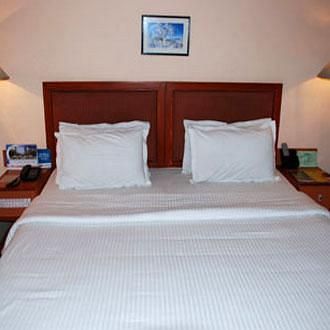 Hotel Harsha Hajdarabad Zewnętrze zdjęcie